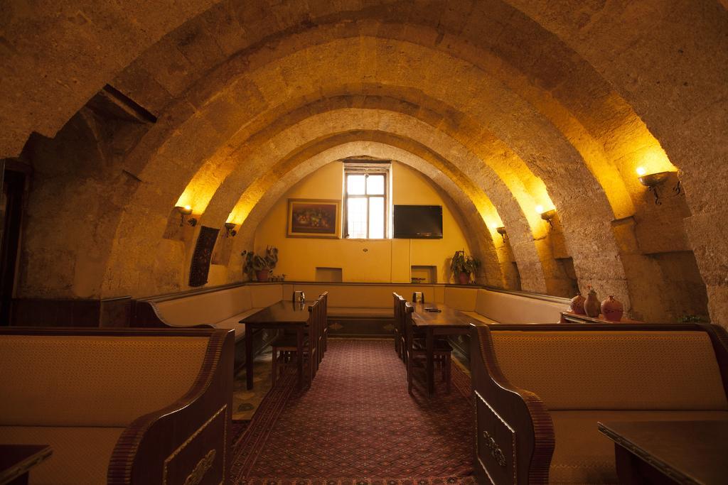 Cappadocia Palace Hotel Юргюп Екстериор снимка