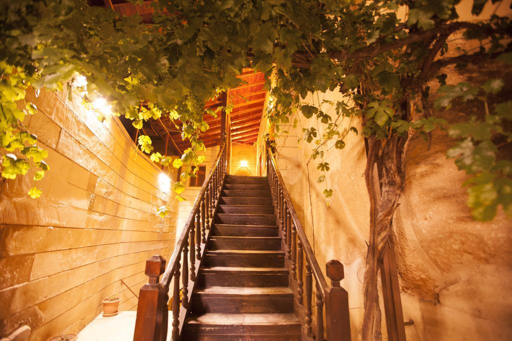 Cappadocia Palace Hotel Юргюп Екстериор снимка